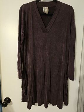 Dolan Relaxed V-Neck Long Sleeve Dress in Deep Plum Left Coast Collection Size M